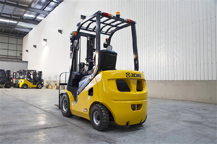 XCMG Official 2 ton Folklift FD18T Diesel Folklift Price